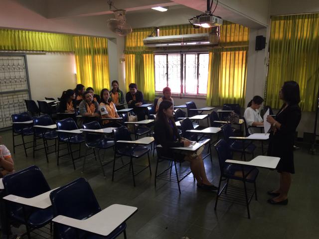 3. 14 ธ.ค. 2559 ประชุมออกค่ายอาสาพัฒนาห้องสมุด ณ ห้องสมุดเฉลิมราชกุมารี จังหวัดกำแพงเพชร